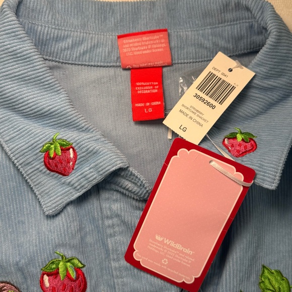 Strawberry Shortcake Embroidered Shacket Size Large BoxLunch Exclusive Corduroy - Picture 13 of 14
